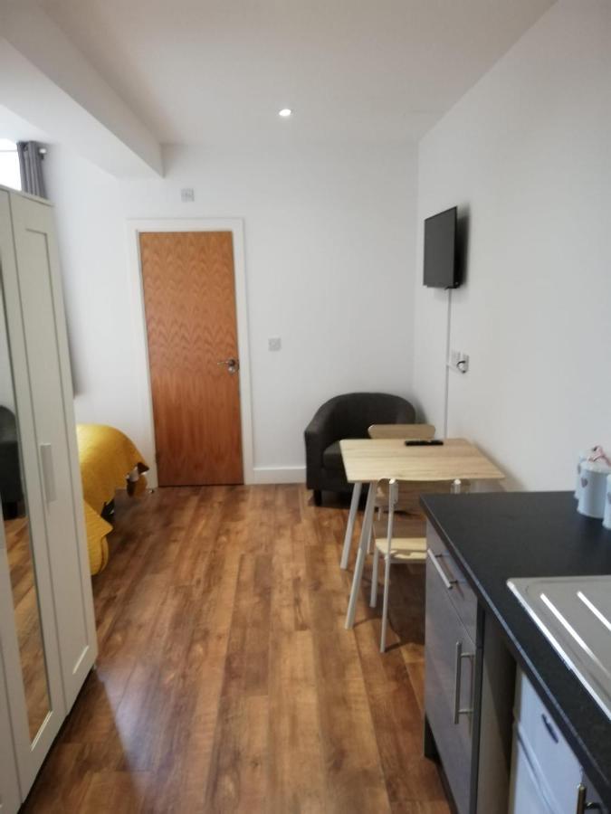 Sublime Stays Webberley Stylish Studio Stoke City Centre Ngoại thất bức ảnh